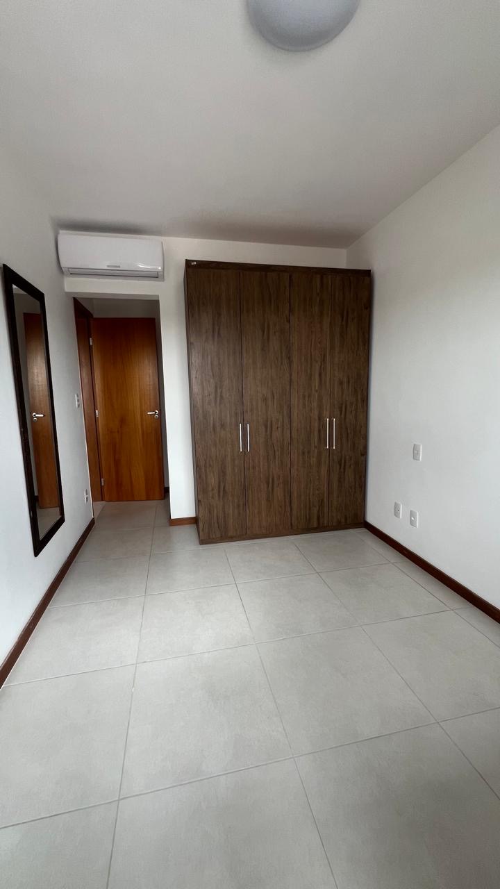 Imagem Apartamento com 2 Quartos à Venda, 70 m²em Buraquinho - Lauro de Freitas