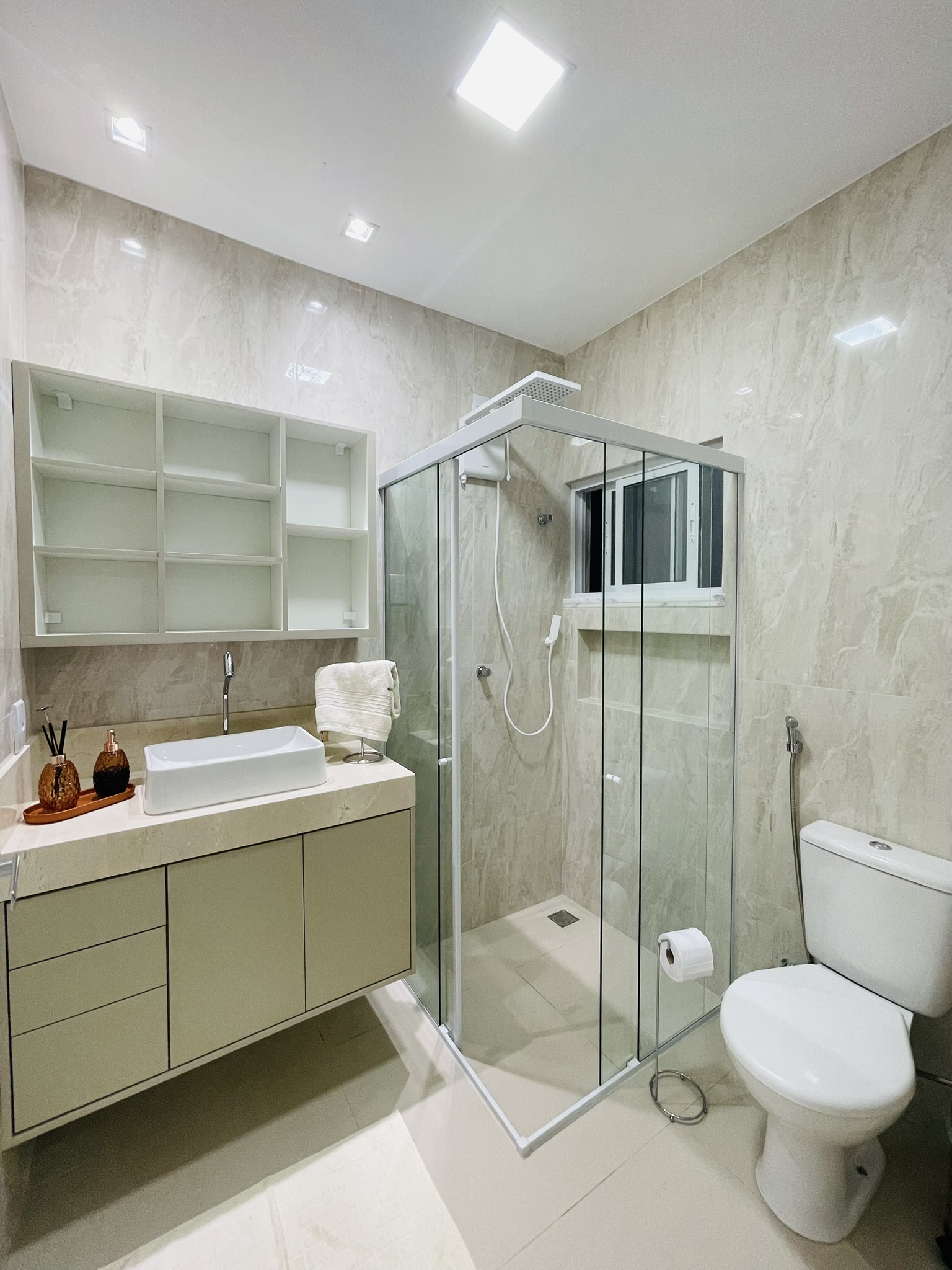Imagem Casa de Condomínio com 4 Quartos à Venda, 231 m²em Pitimbu - Natal