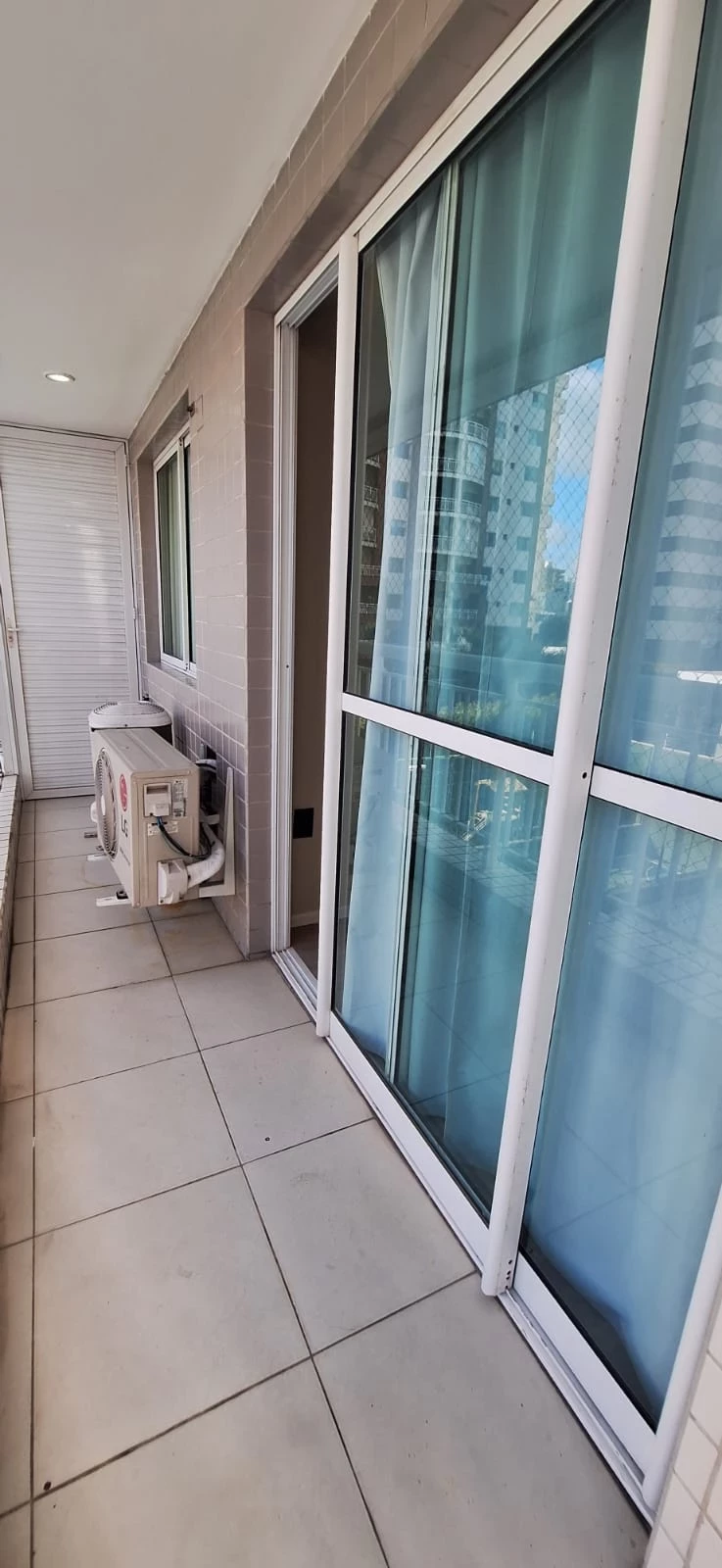 Imagem Apartamento com 2 Quartos à Venda, 62 m² em Meireles - Fortaleza