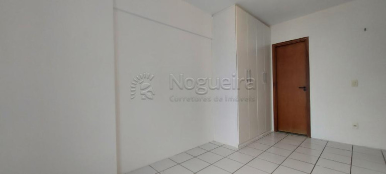 Imagem Apartamento com 2 Quartos à Venda, 68 m² em Torre - Recife