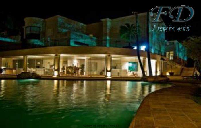 Casa com 7 Quartos à Venda, 1.200 m² em Centro - Bragança Paulista