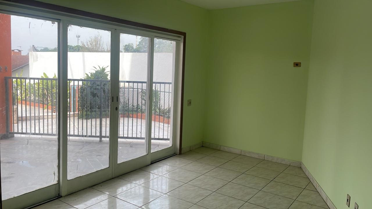 Imagem Casa com 3 Quartos à Venda, 200 m²em Jardim Riviera - São Paulo