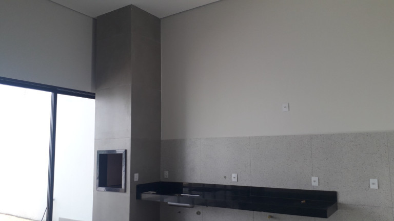 Imagem Casa com 3 Quartos à Venda,  em Aclimação - Uberlândia