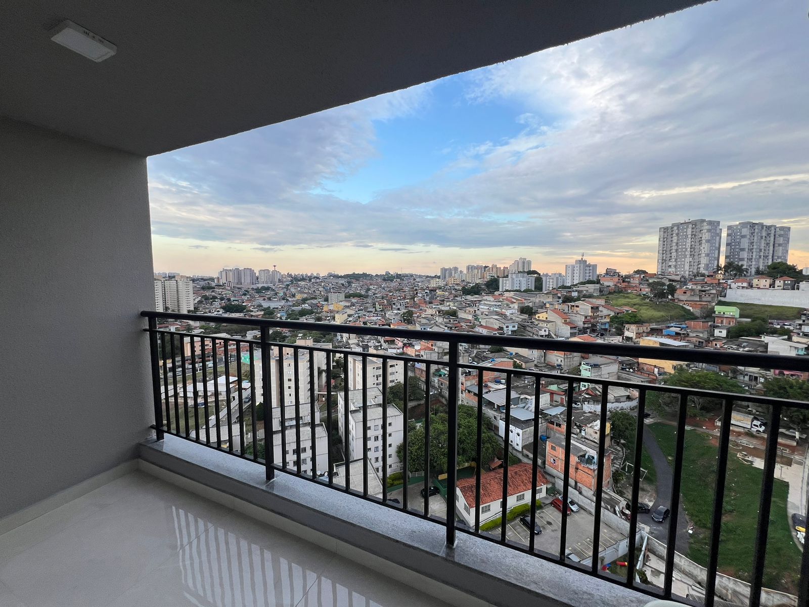 Imagem Apartamento com 2 Quartos para Alugar, 55 m²em São Pedro - Osasco
