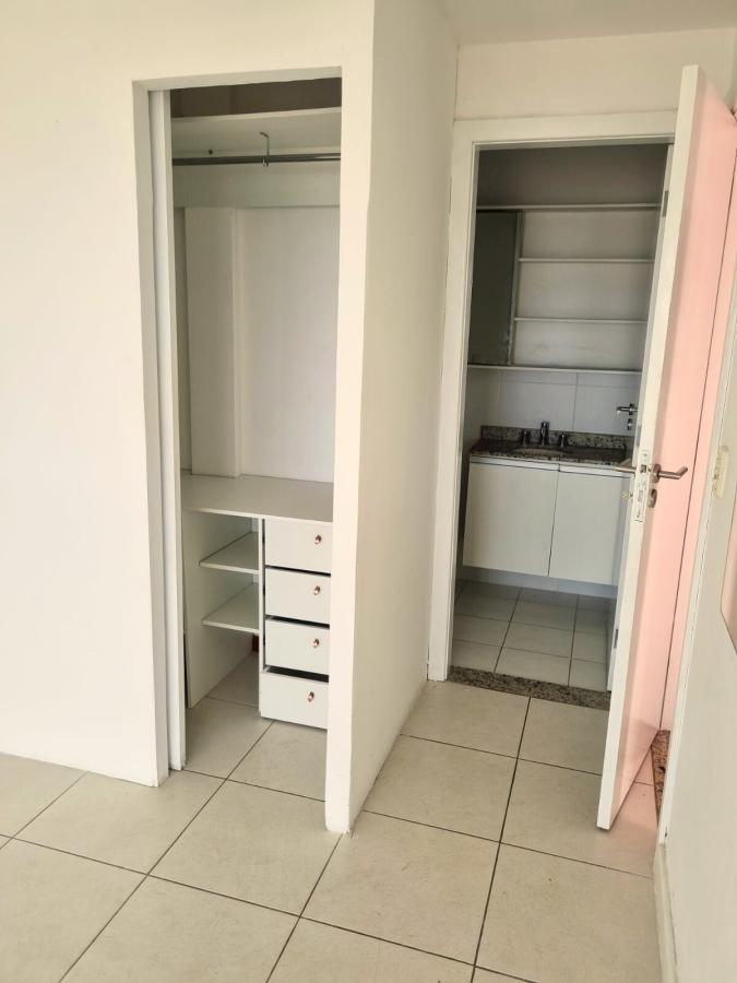 Imagem Cobertura com 2 Quartos à Venda ou Locação, 126 m²em Piratininga - Niterói