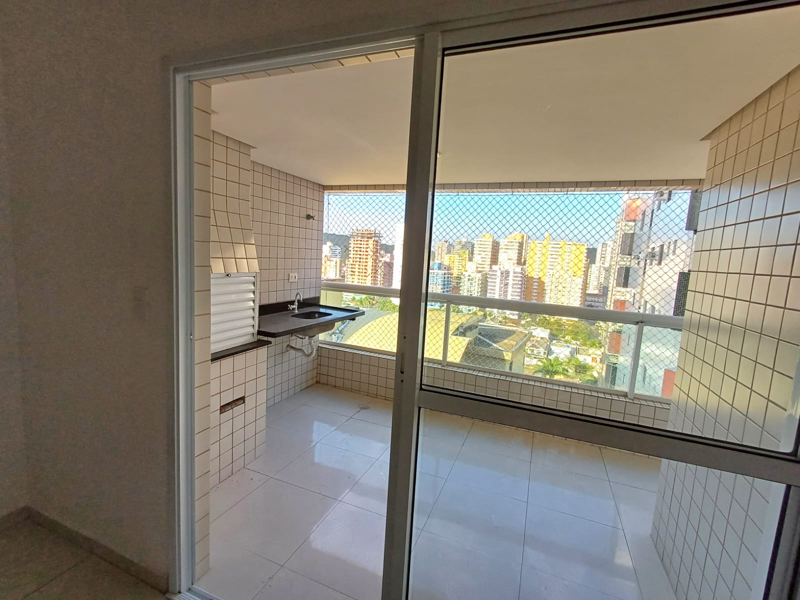 Cobertura com 1 Quarto à Venda, 84 m² em Maracanã - Praia Grande