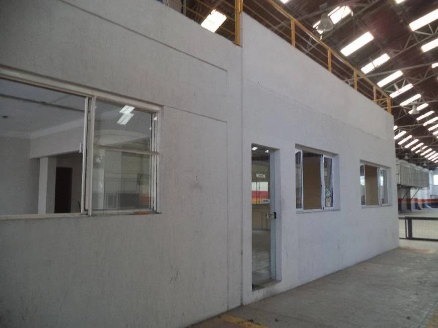 Imagem Galpão para Alugar, 2.700 m² em Fundação - São Caetano do Sul