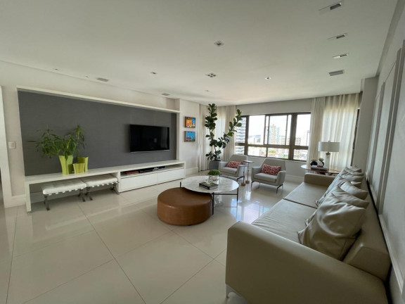 Imagem Apartamento com 3 Quartos à Venda, 174 m² em Candeias - Vitória da Conquista