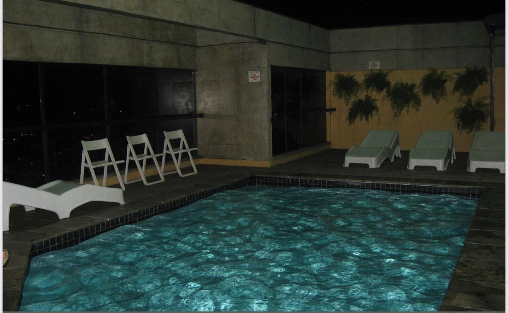 Imagem Flat com 1 Quarto à Venda ou Locação, 45 m²em Centro - Campinas
