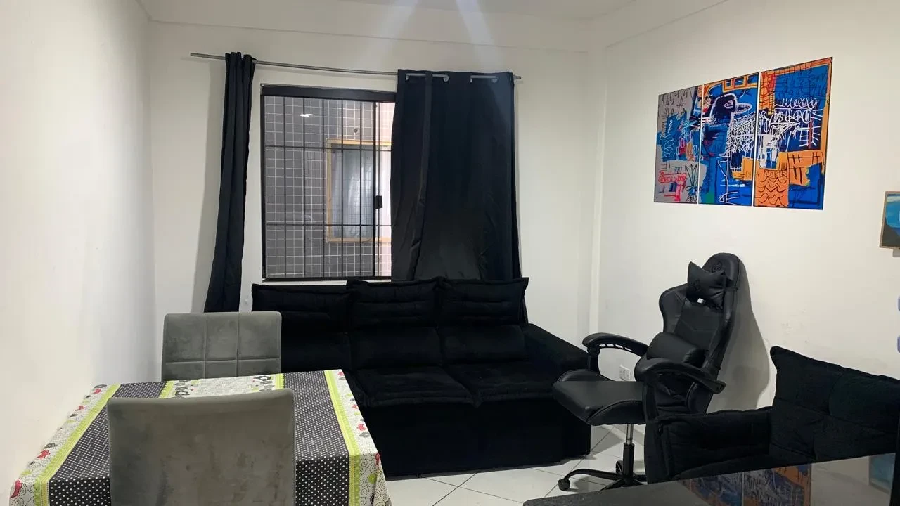 Imagem Apartamento com 2 Quartos à Venda, 51 metros em Torres - Torres