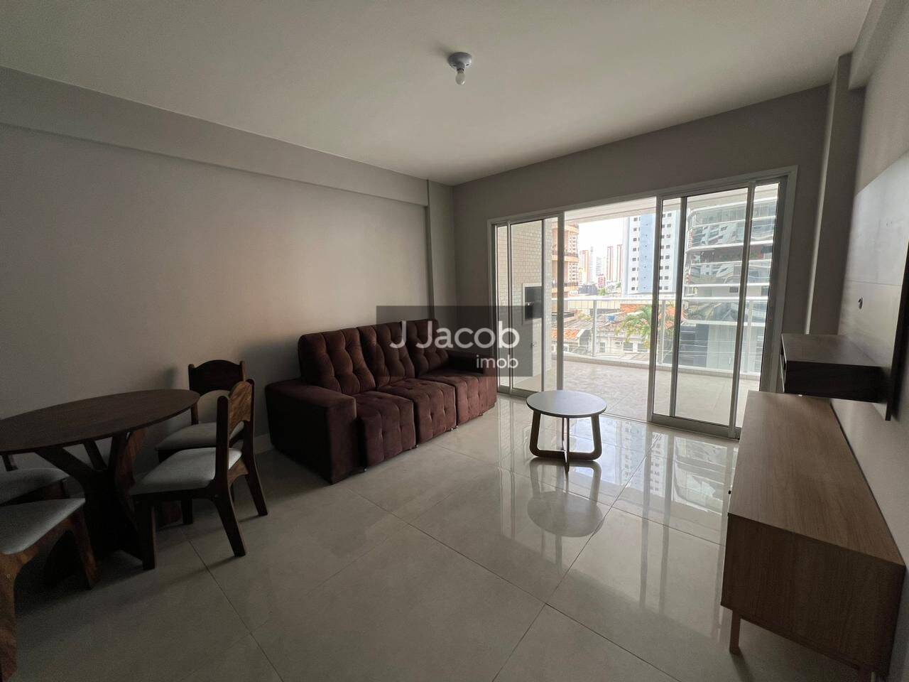 Imagem Apartamento com 2 Quartos para Alugar, 90 m²em Umarizal - Belém