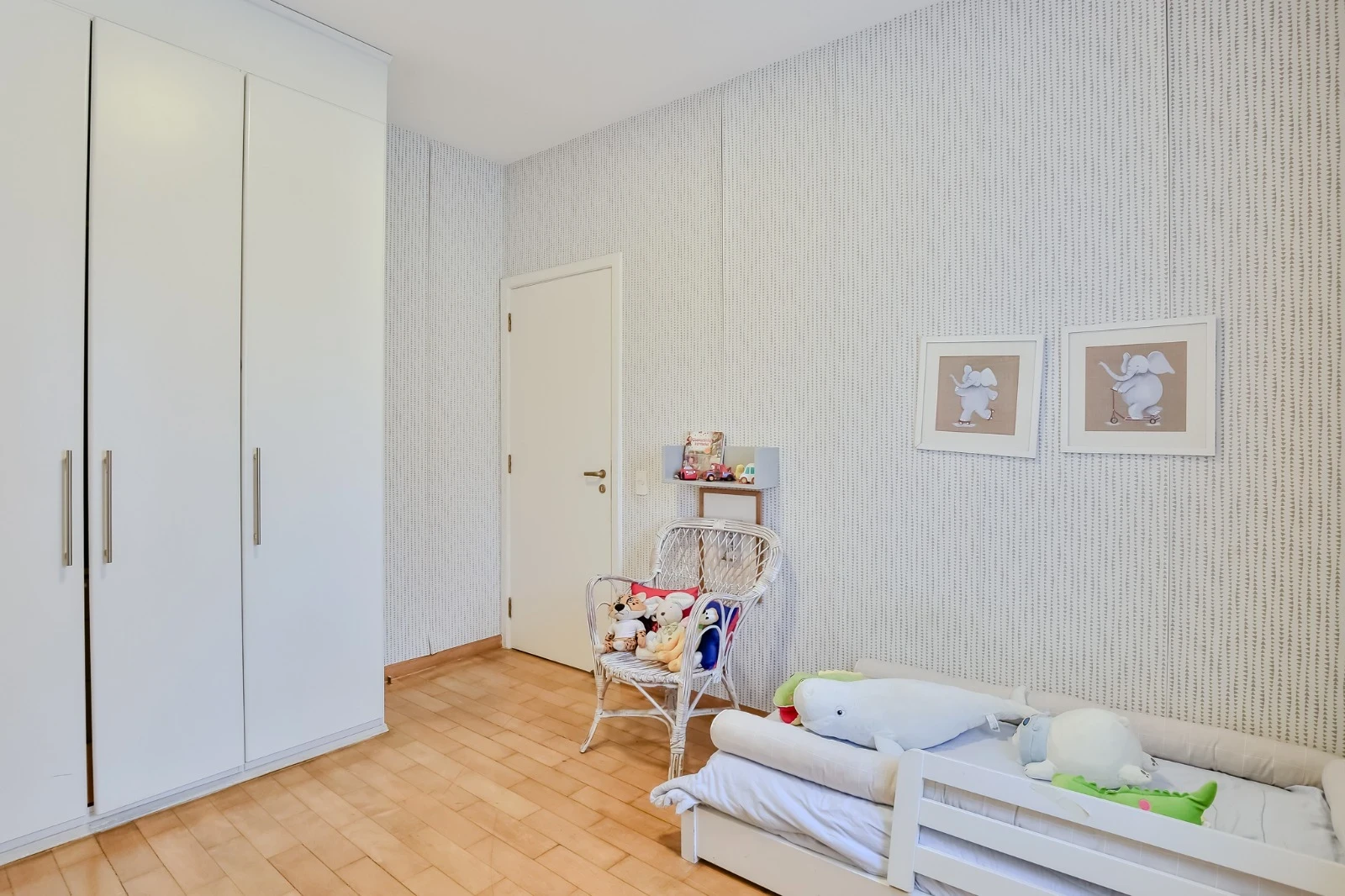Imagem Casa de Condomínio com 5 Quartos à Venda, 463 m² em Jardim Colombo - São Paulo