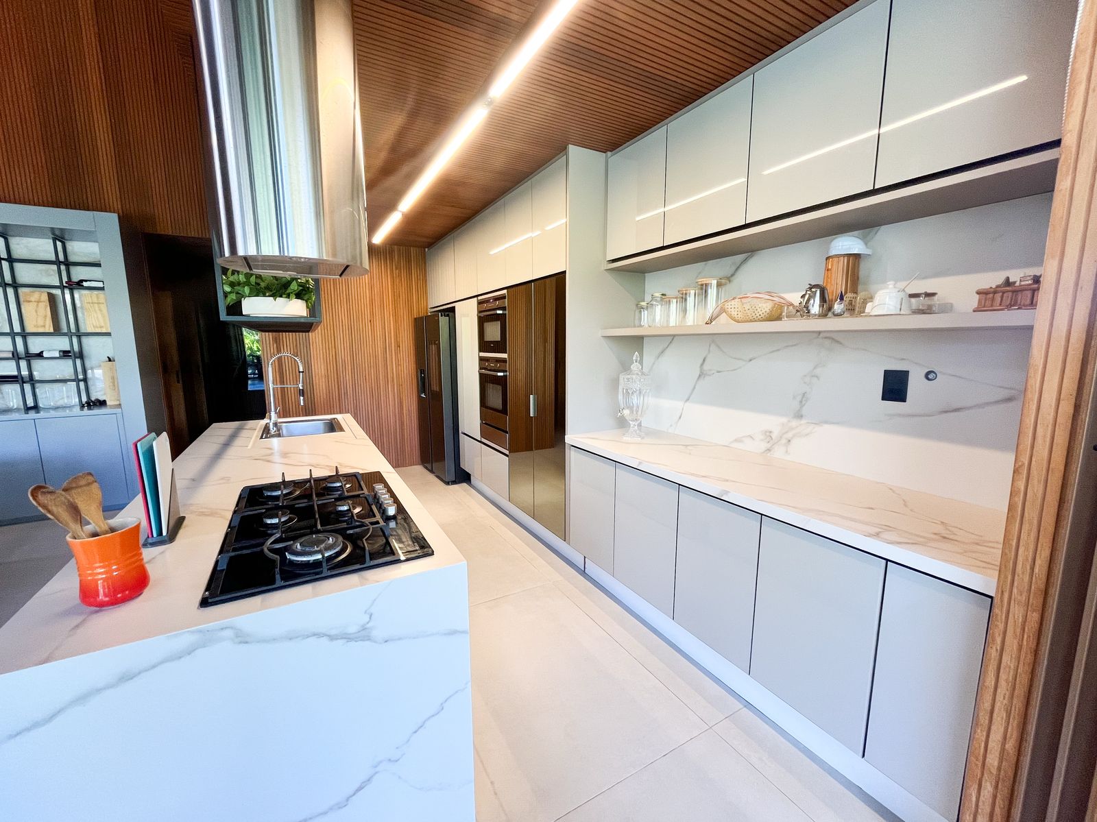 Foto do imóvel: Casa de Condomínio com 5 Quartos à Venda, 420 m² em Loteamento Praia do Forte - Mata de São João