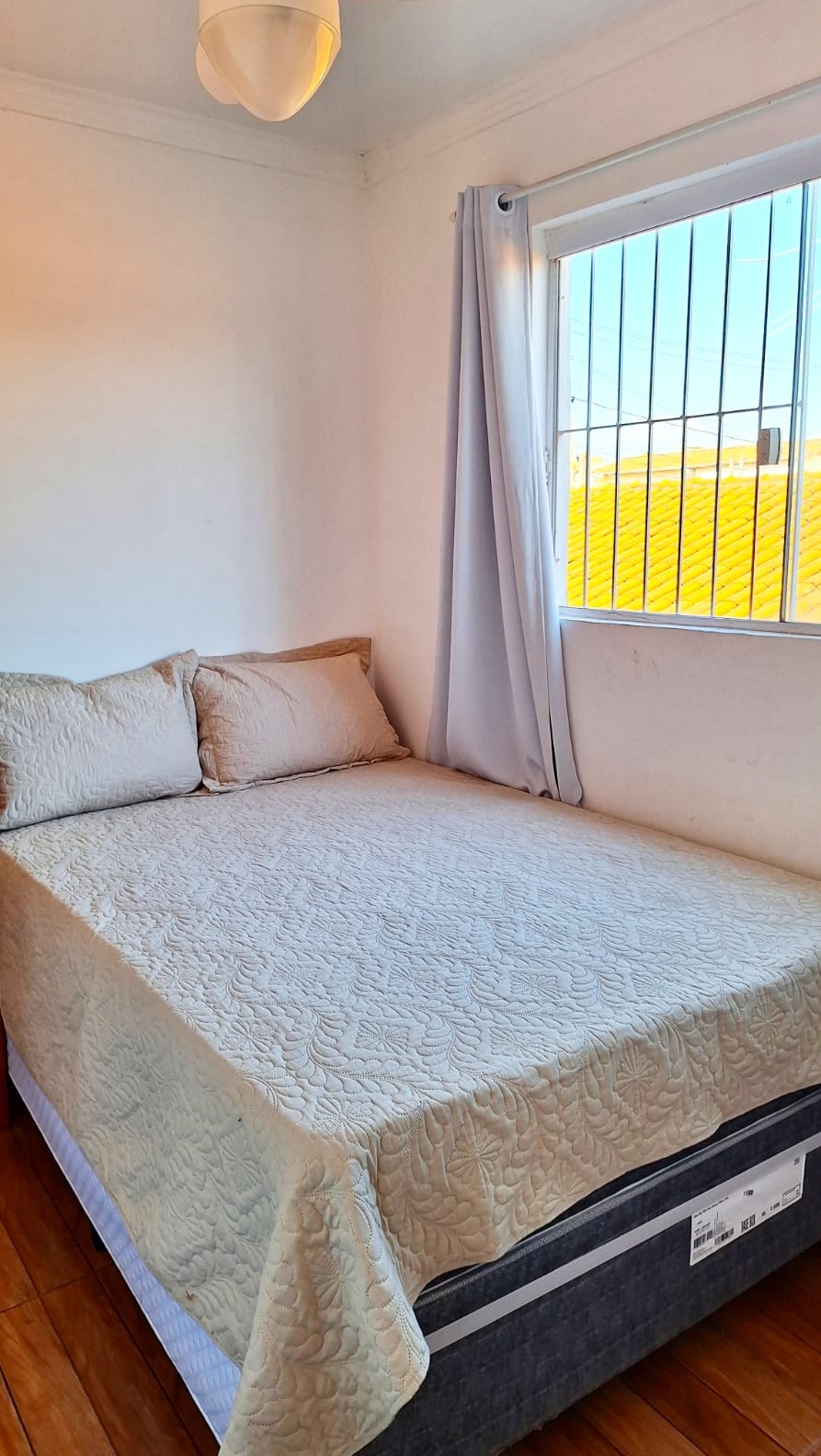 Imagem Sobrado com 3 Quartos à Venda, 120 m²em Bardan - Taubate