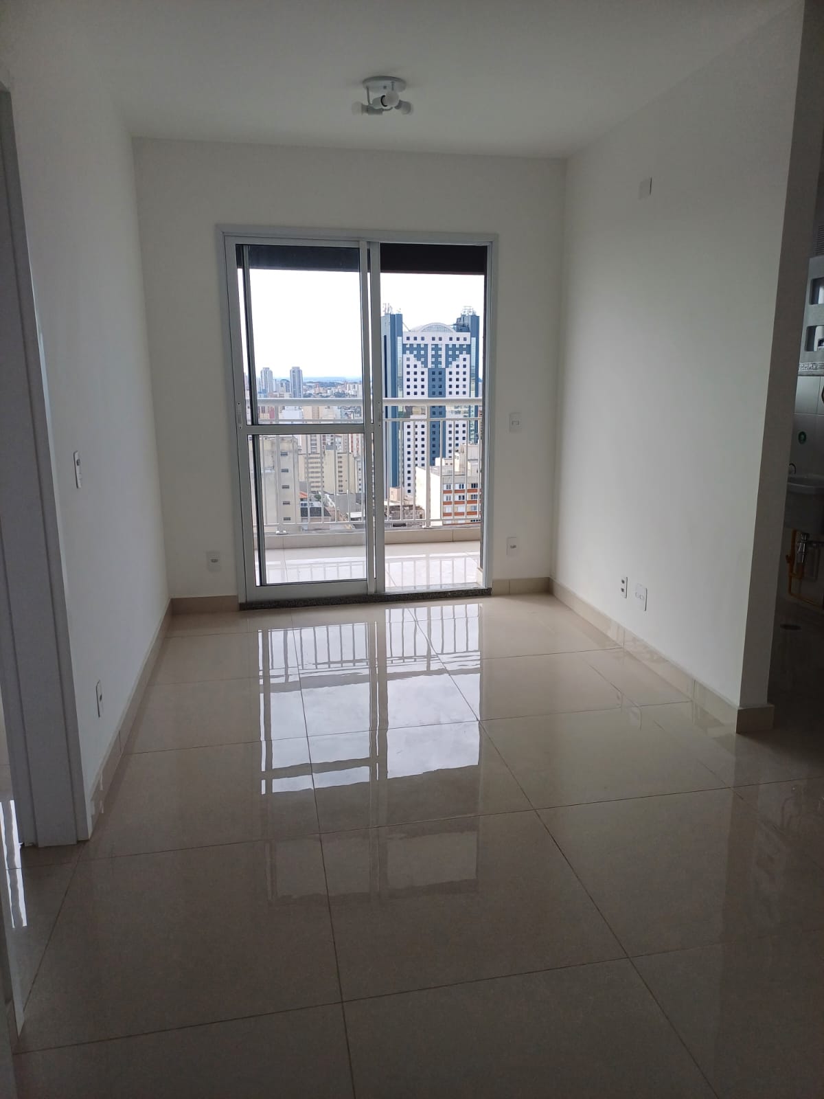 Imagem Apartamento com 1 Quarto à Venda, 47 m² em Centro - Campinas