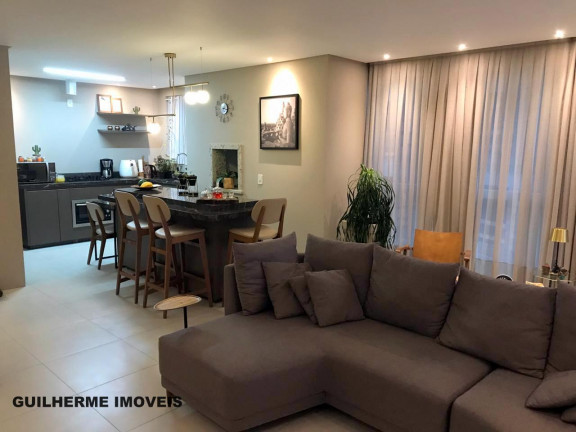 Imagem Apartamento com 3 Quartos à Venda, 140 m² em Centro - Balneário Camboriú
