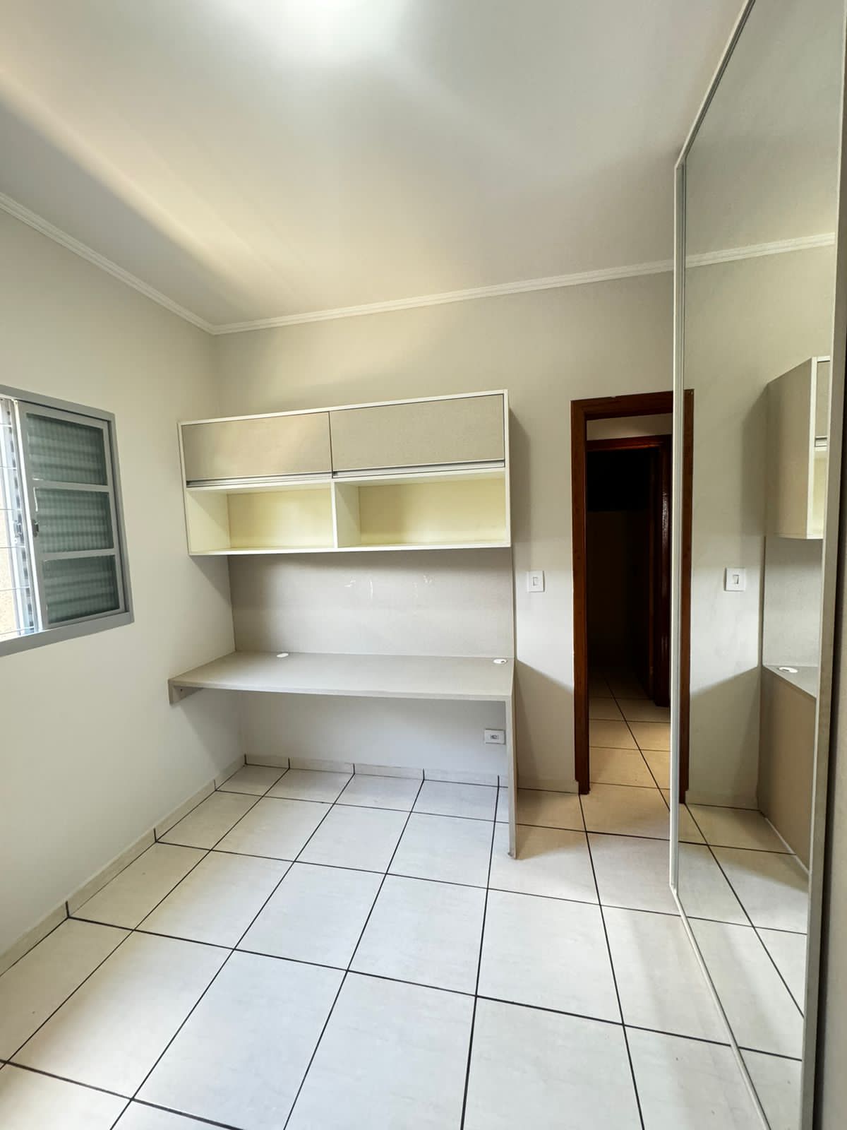 Imagem Casa com 3 Quartos à Venda, 170 m²em Bairro Seminário - Campo Grande