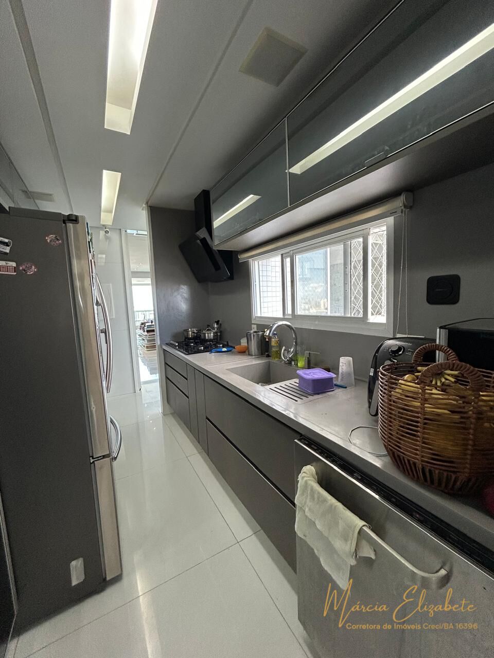 Foto do imóvel: Apartamento com 4 Quartos à Venda, 185 m² em Itaigara - Salvador