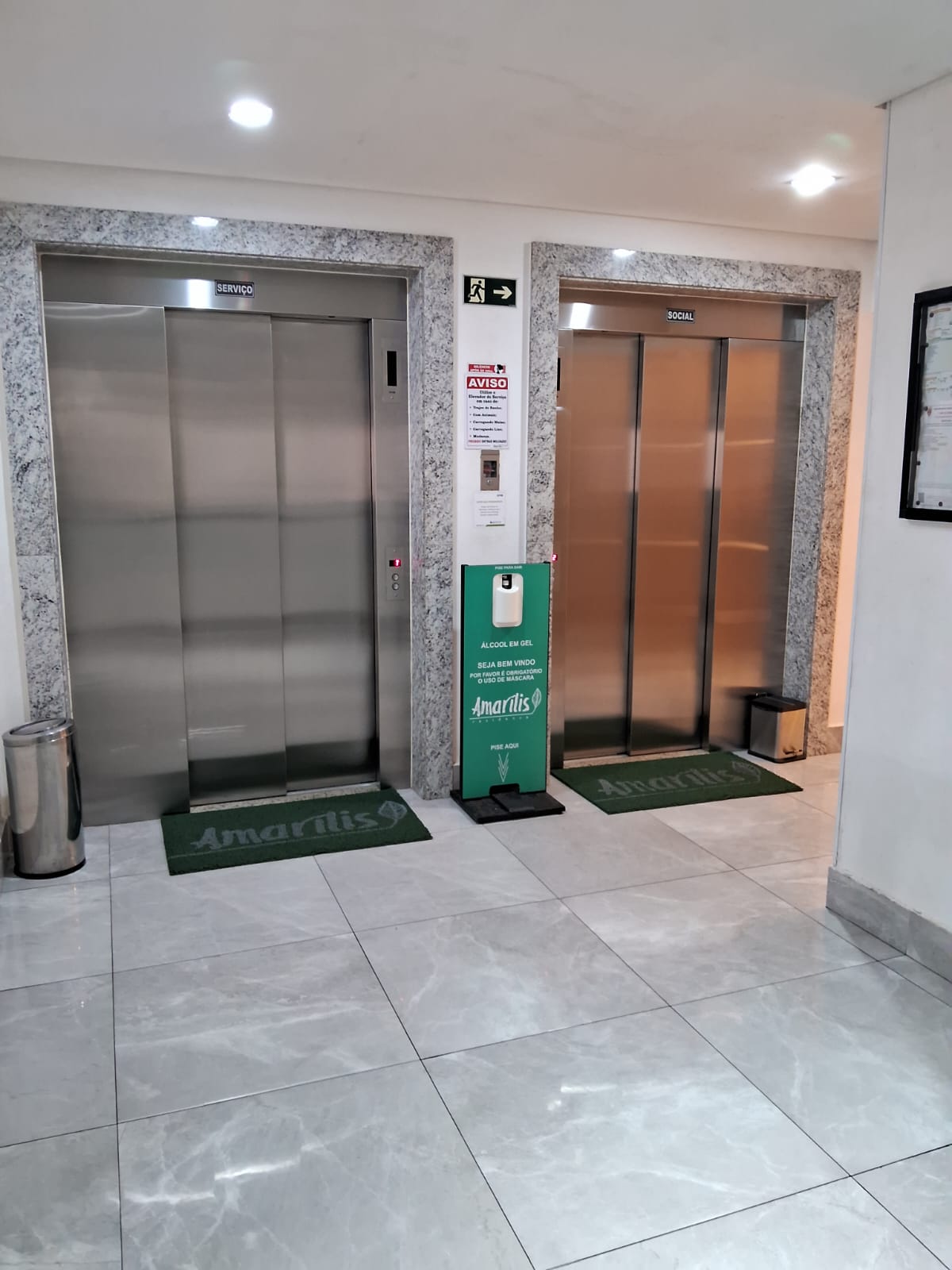 Imagem Apartamento com 2 Quartos à Venda, 70 m²em Ocian - Praia Grande