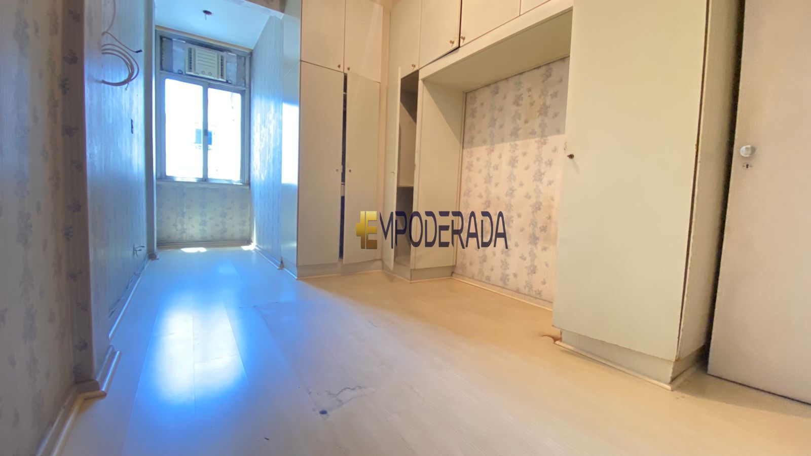 Imagem Apartamento com 2 Quartos à Venda, 70 m² em Copacabana - Rio de Janeiro