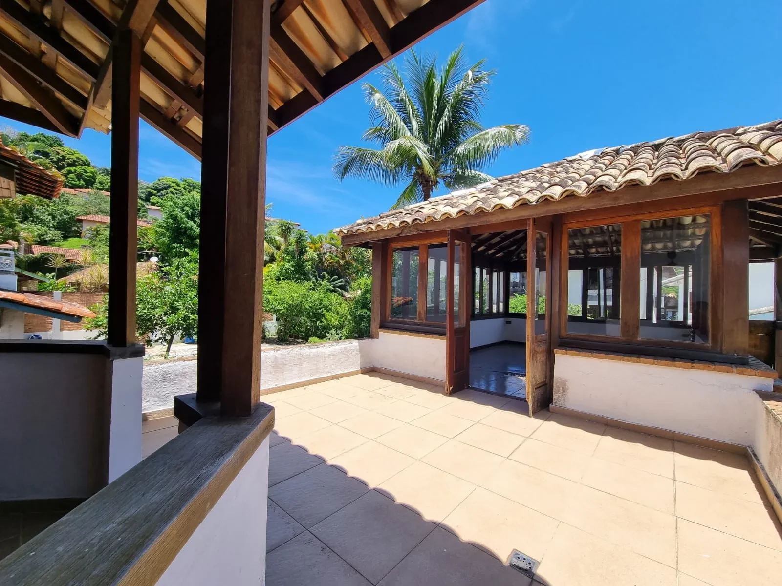 Foto do imóvel: Casa de Condomínio com 4 Quartos à Venda, 350 m² em Badu - Niterói