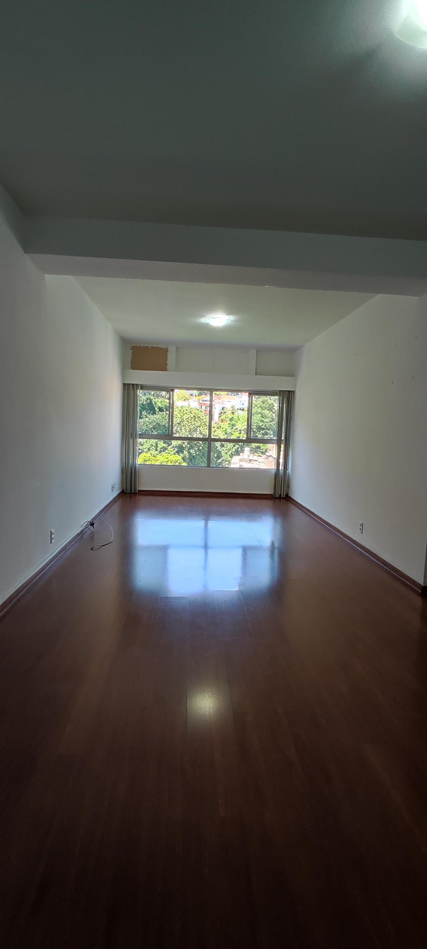 Imagem Apartamento com 3 Quartos à Venda, 118 m²em Laranjeiras - Rio de Janeiro