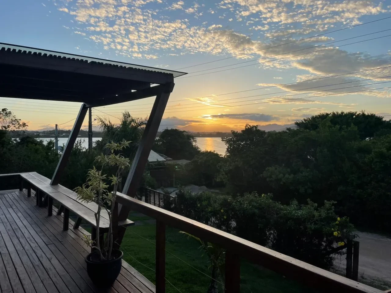 Imagem Casa com 2 Quartos à Venda, 110 metros em Imbituba - Imbituba