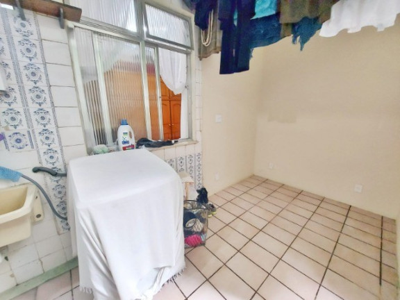 Imagem Apartamento com 3 Quartos à Venda, 75 m² em Copacabana - Rio de Janeiro