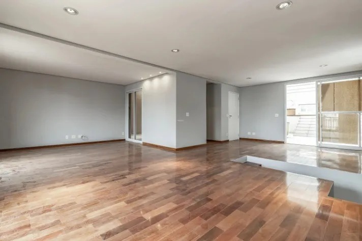 Imagem Cobertura com 3 Quartos à Venda, 304 m² em Moema - São Paulo
