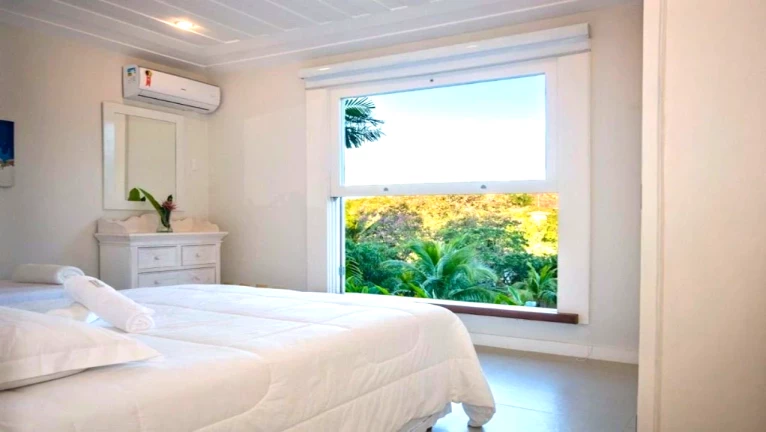 Imagem Casa com 6 Quartos à Venda, 580 m² em Ferradura - Armação dos Búzios