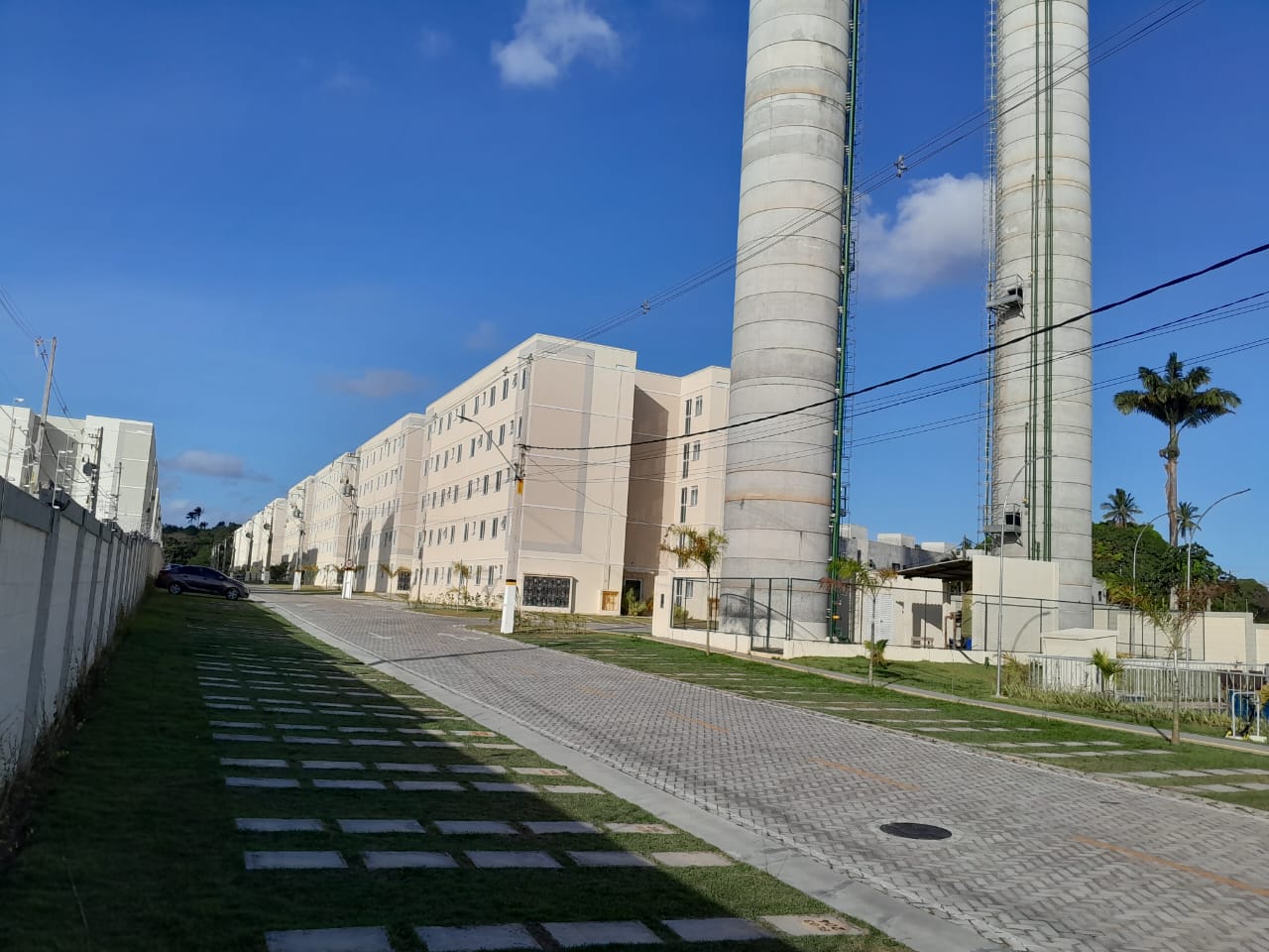 Imagem Apartamento com 2 Quartos para Alugar, 42 m²em Alphaville (Abrantes) - Camaçari