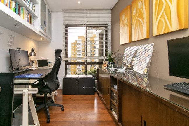Imagem Apartamento com 4 Quartos à Venda,  em Paraíso do Morumbi - São Paulo