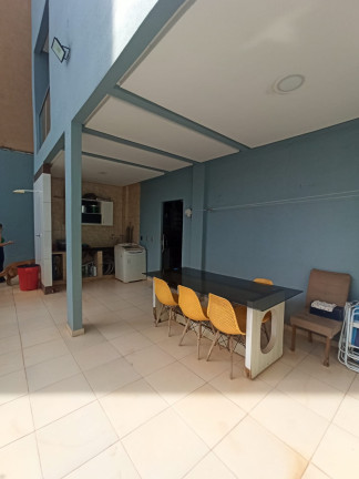 Imagem Casa com 4 Quartos à Venda, 260 m² em Caranazal - Santarém