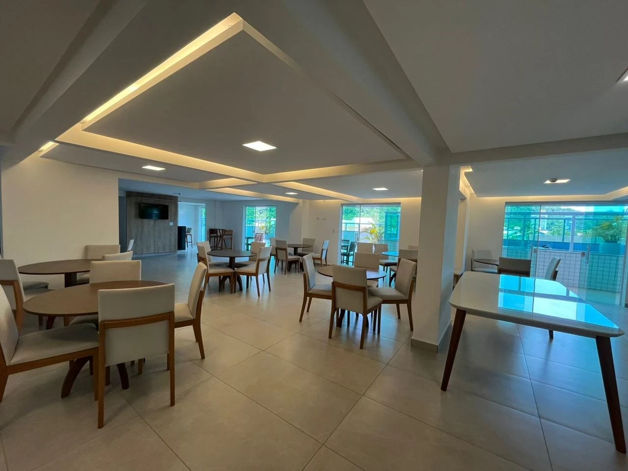 Foto do imóvel: Apartamento com 1 Quarto à Venda, 59 m² em Canto do Forte - Praia Grande