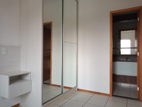 Imagem Apartamento com 3 Quartos à Venda, 69 m² em Aurora - Londrina