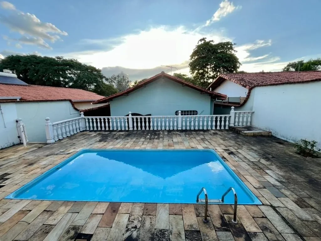 Imagem Casa com 4 Quartos à Venda, 177 m² em Itapoã - Belo Horizonte