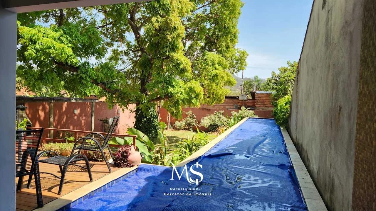 Imagem Sobrado com 4 Quartos à Venda, 550 m² em Centro - Pirenópolis