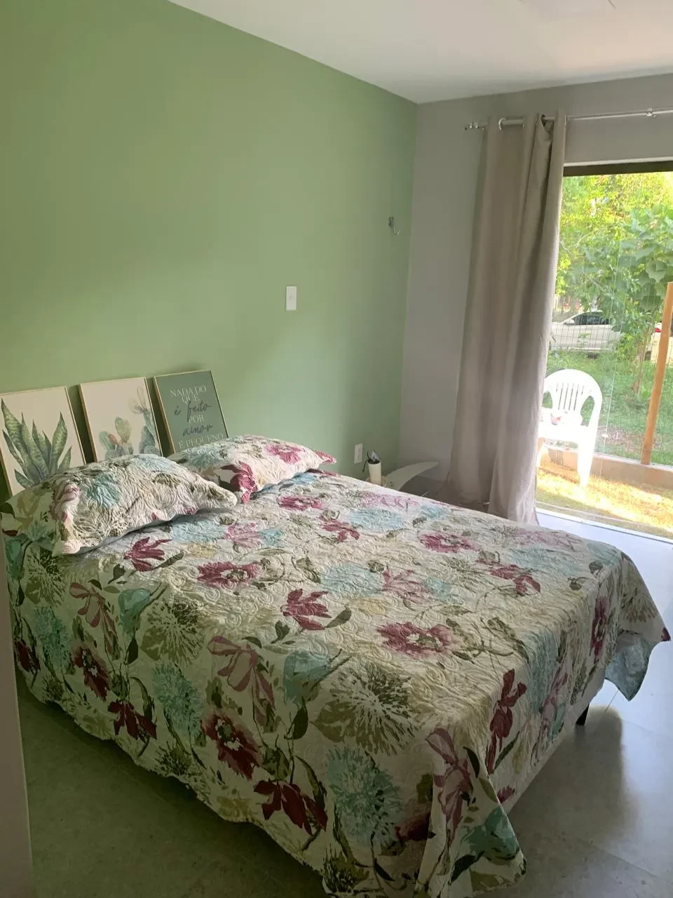 Imagem Casa com 3 Quartos para Alugar, em Mata de São João - Mata de São João