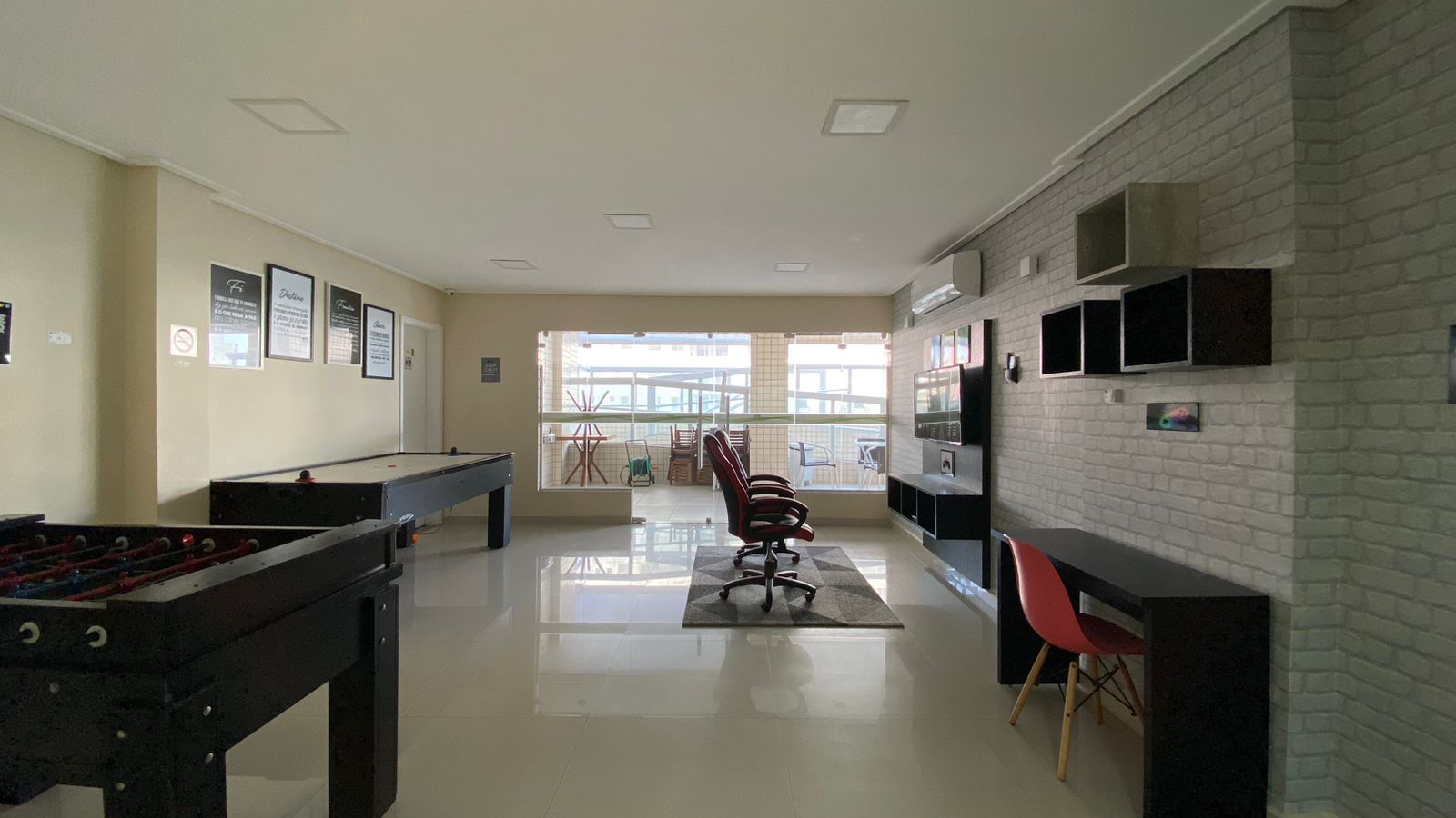 Foto do imóvel: Apartamento com 3 Quartos à Venda, 122 m² em Guilhermina - Praia Grande