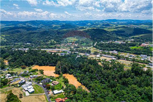 Imagem Casa de Condomínio com 3 Quartos à Venda, 293 m²em CENTRO - Jambeiro