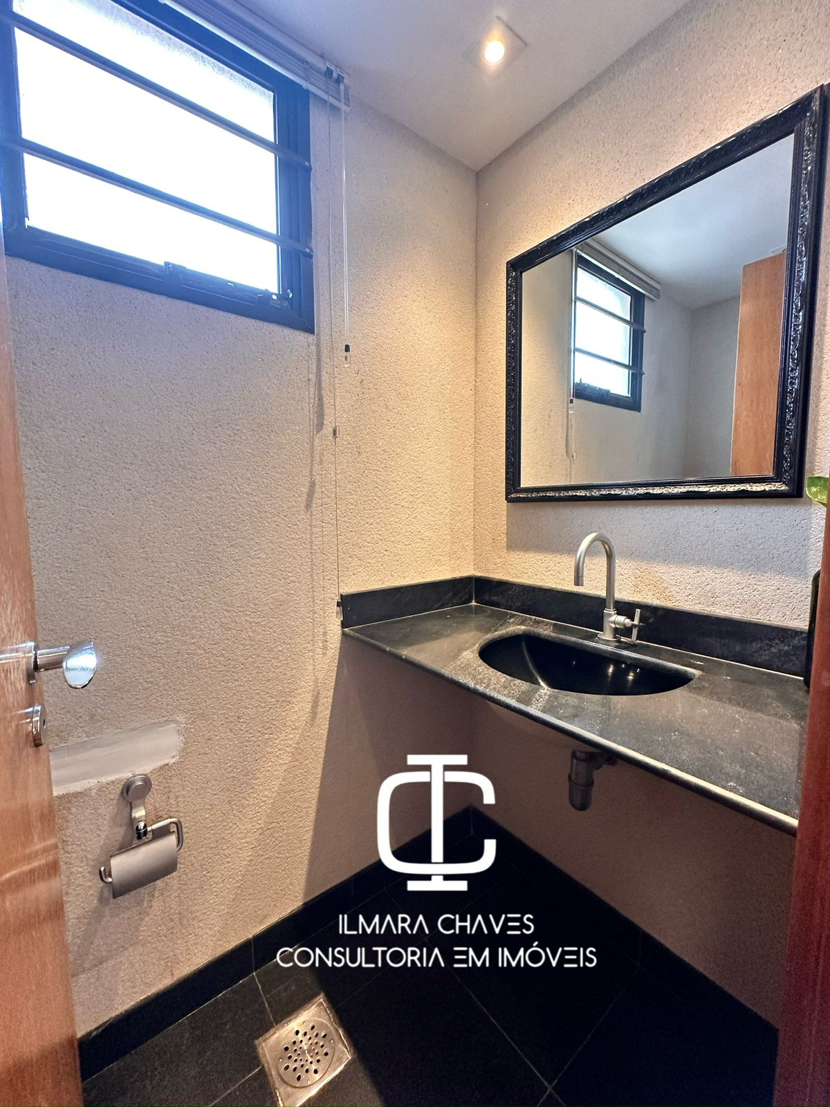 Imagem Apartamento com 3 Quartos à Venda, 178 m²em Setor Oeste - Goiânia