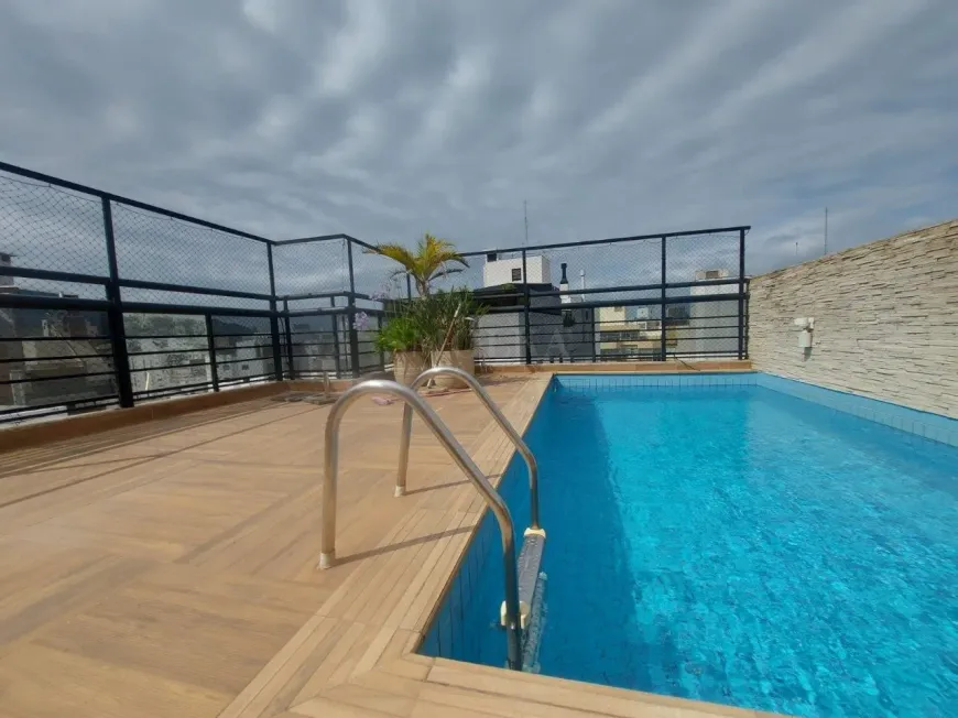 Imagem Cobertura com 3 Quartos à Venda, 240 m²em Centro - Florianópolis