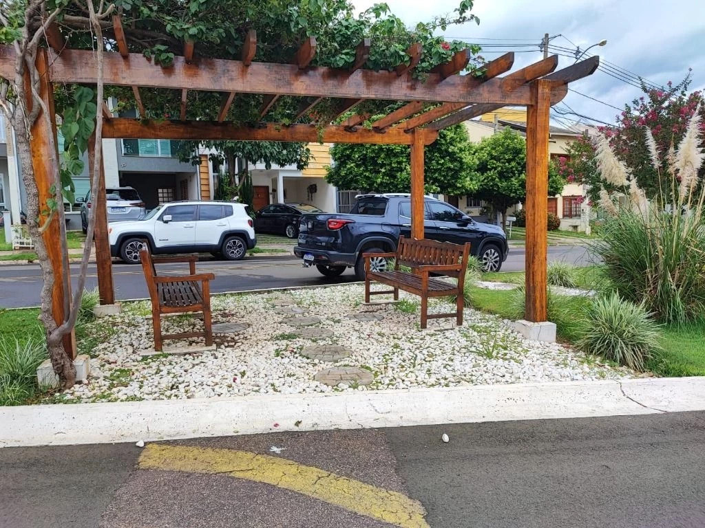 Foto do imóvel: Sobrado com 3 Quartos à Venda, 19.000 m² em Jardim Panorama - Indaiatuba