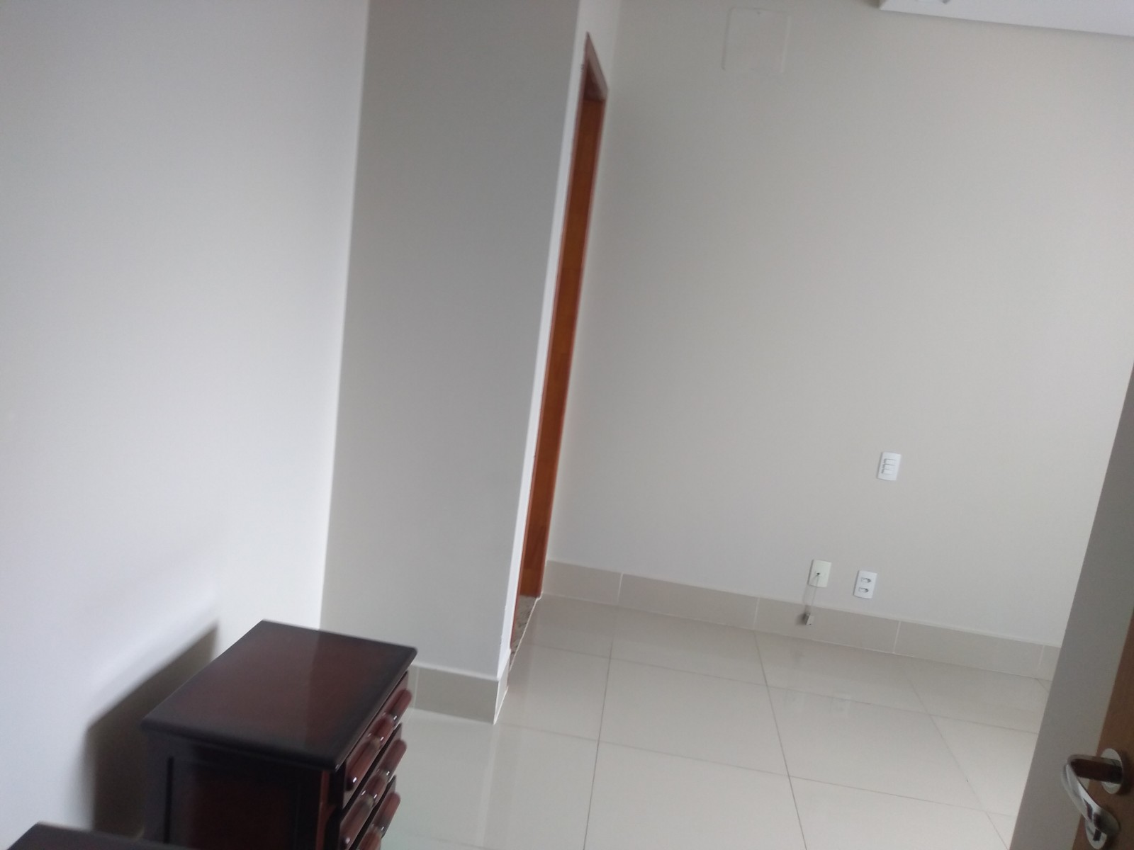 Imagem Apartamento com 2 Quartos à Venda, 77 m² em Jardim América - Goiânia