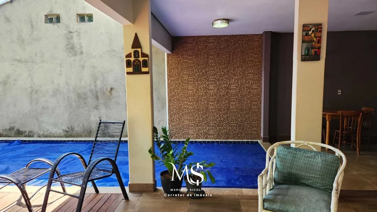 Imagem Sobrado com 4 Quartos à Venda, 550 m² em Centro - Pirenópolis