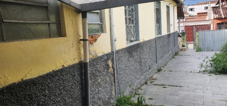 Imagem Casa com 2 Quartos à Venda, 130 m² em Vila Paulo Romeu - Cruzeiro