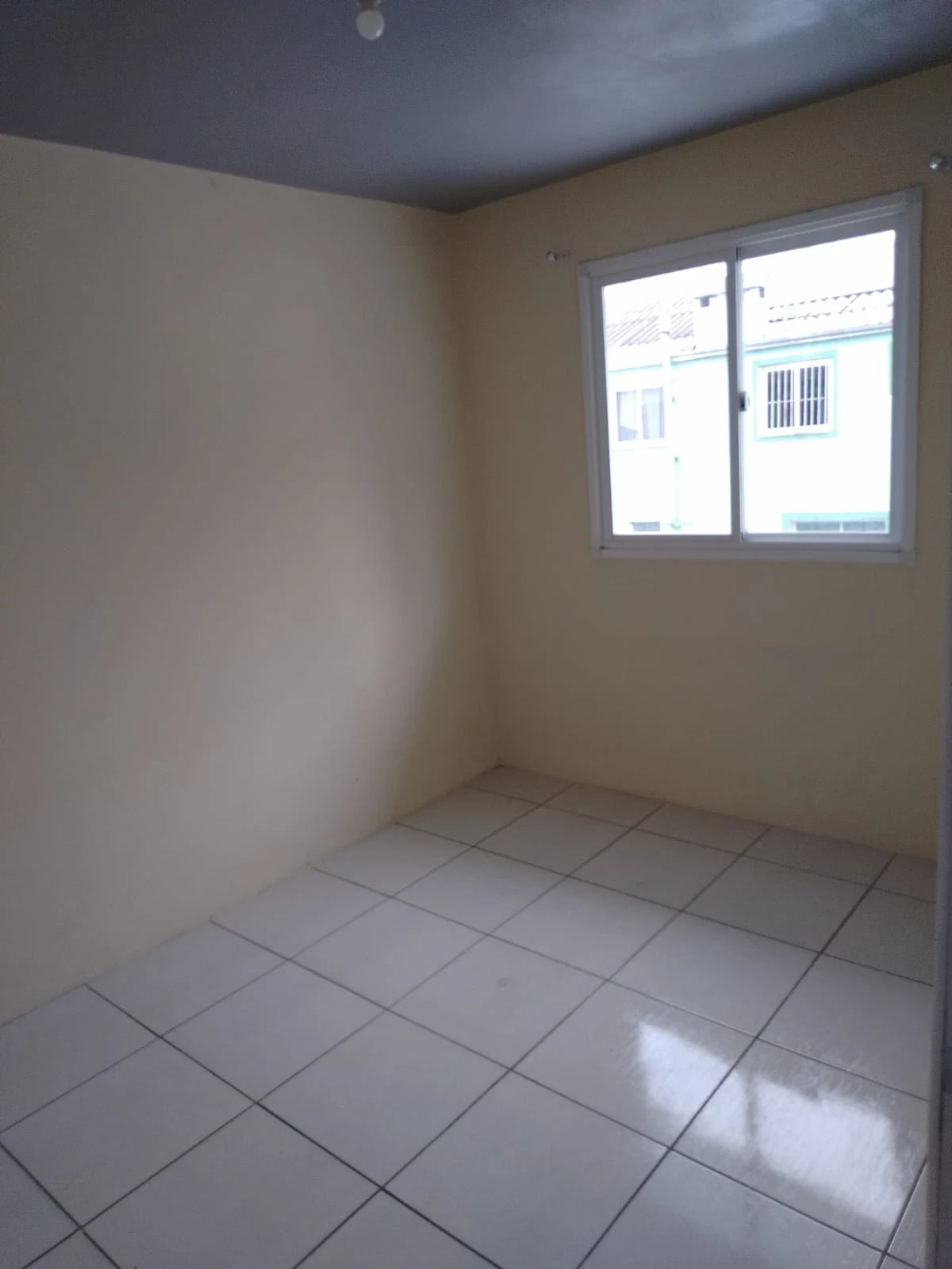 Imagem Sobrado com 2 Quartos à Venda, 44 m² em Charqueadas - Caxias do Sul