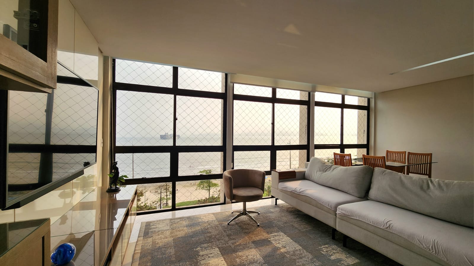 Imagem Apartamento com 3 Quartos à Venda, 225 m²em Aparecida - Santos