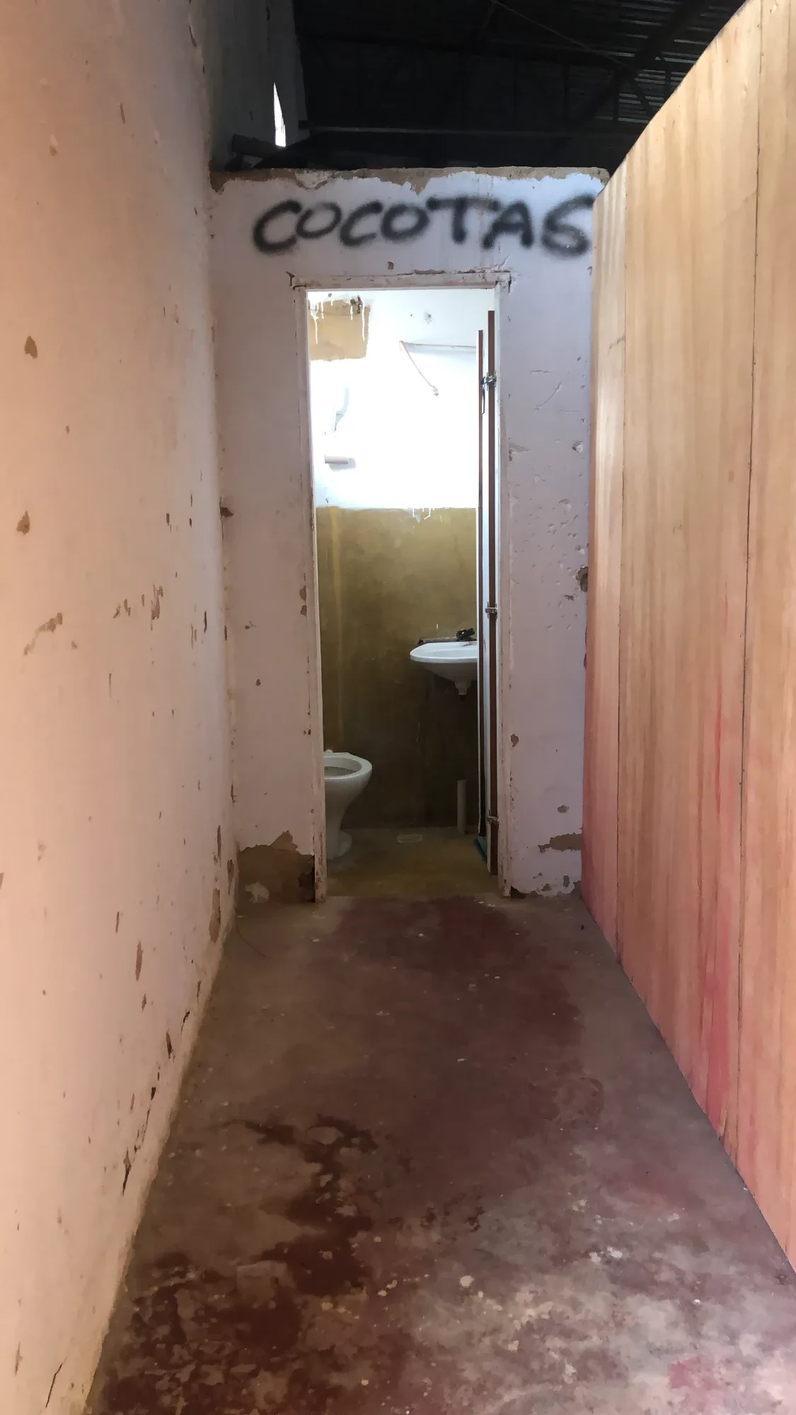 Imagem Ponto Comercial à Venda, 627 metros em Jardim Presidente - Goiânia