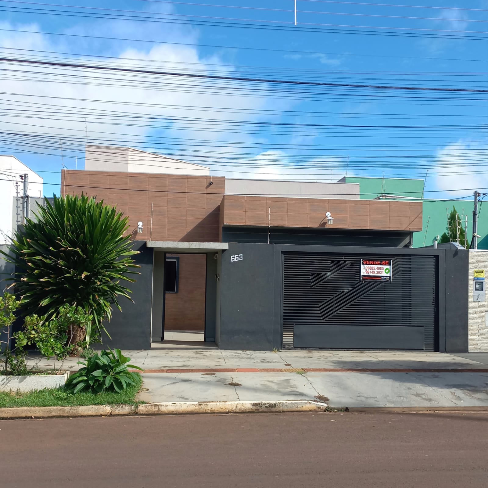 Imagem Casa com 3 Quartos à Venda, 179 m² em Residencial Sírio Libanês I - Campo Grande